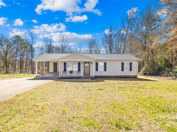 348 Runyan Rd, Grover, NC 28073