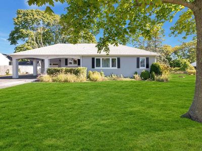 45 Ponquogue Avenue, Hampton Bays, NY, 11946