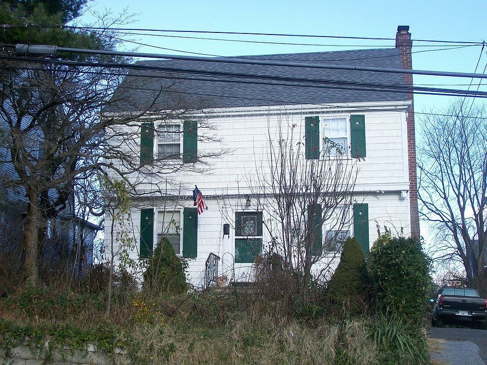 1st image of 101 McLoughlin St