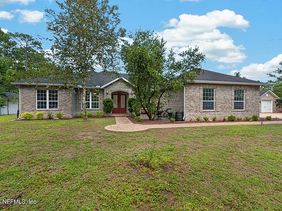 3rd image of 13545 MACAPA Road