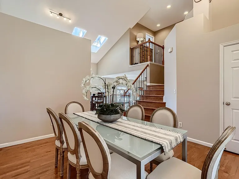 10593 Grove Ct — Photo 6