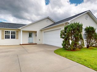 2011 Colony Plz, Jacksonville, NC 28546
