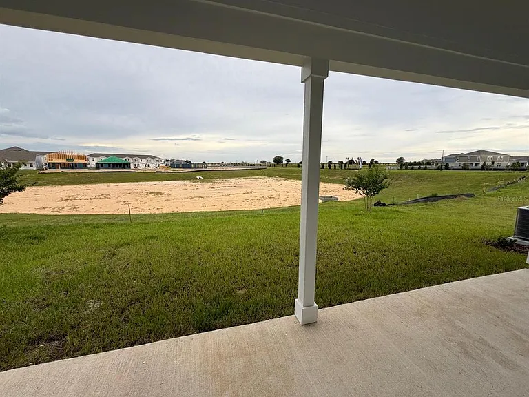 Mercy Cir — Photo 21