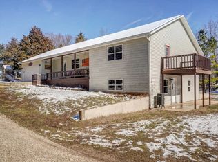 24 Wilderness Dr, Marshfield, MO 65706