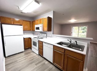 1950 Trailwood Heights Ln UNIT 303, Raleigh, NC 27603