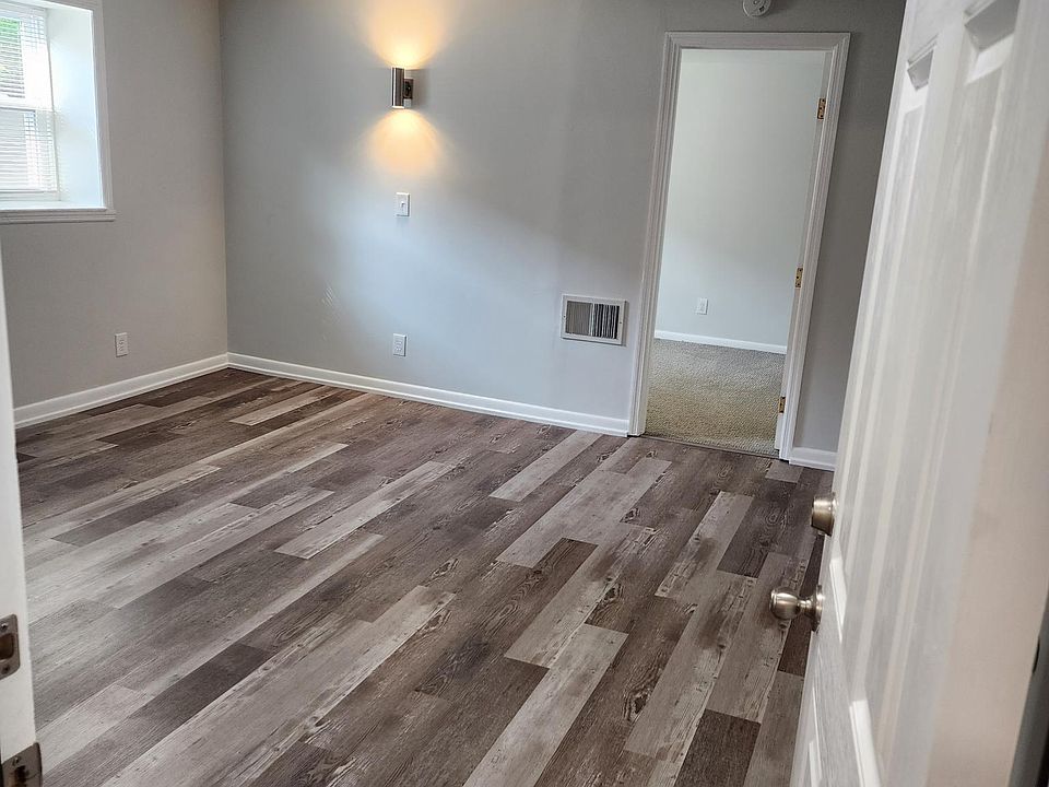 1st image of 408 Summer St APT 3C