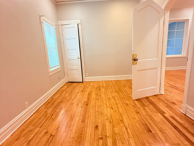 3255 N Kenneth Ave #H — Photo 11