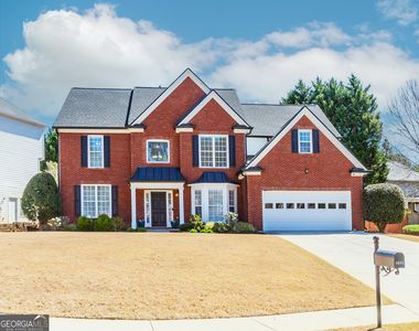 1825 Embassy Walk Ln, Lilburn, GA, 30047