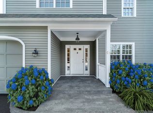 28 Home Pl APT C1, Greenwich, CT 06830