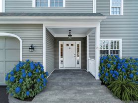 28 Home Pl, Greenwich, CT