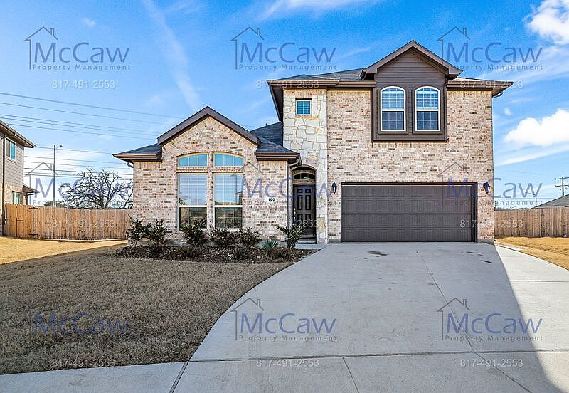 1st image of 1100 Salem Dr