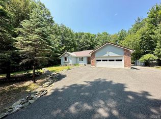 211 Springwood Ct, Saylorsburg, PA 18353