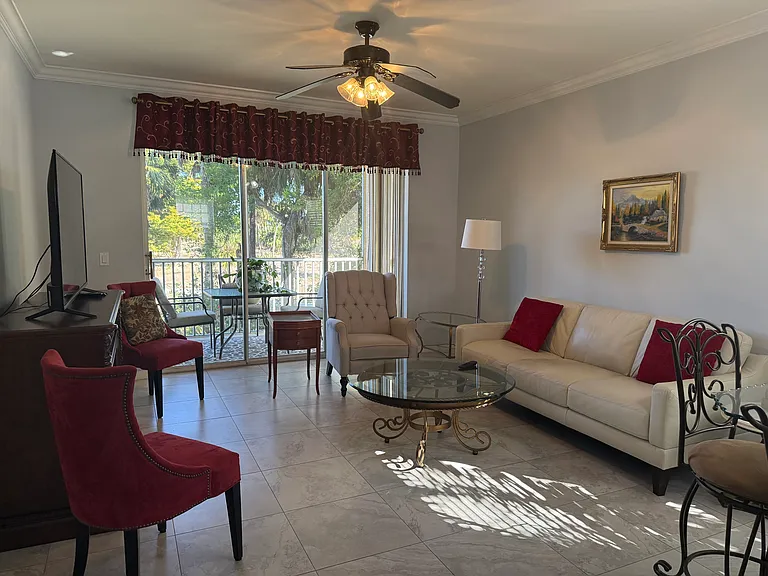 4015 Palm Tree Blvd #208 — Photo 17