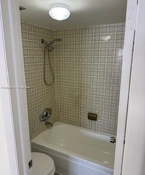 3545 NE 167th St #503 — Photo 1