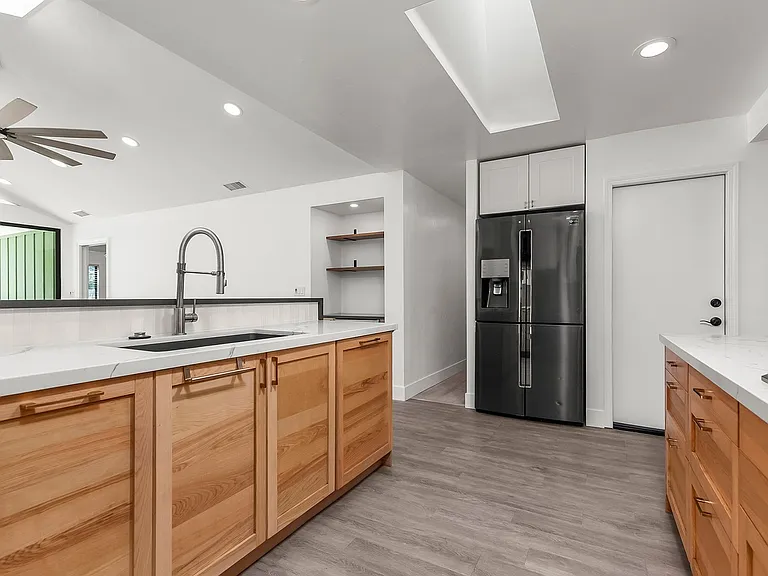 7843 Quince St — Photo 4