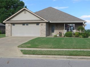 1653 Julie Ln, Alma, AR 72921