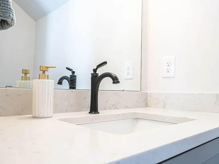 2047 Belmont Terraces Ln — Photo 48