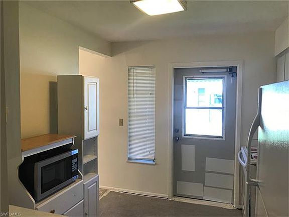 4th image of 52 Tangerine Ct