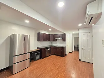 40 East Broadway, #5