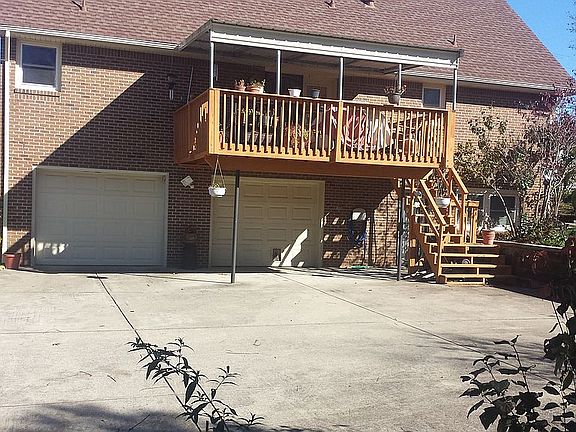 2nd image of 114 Greenland Farms Dr