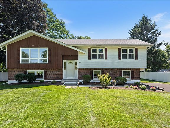 2nd image of 11 Alpert Drive