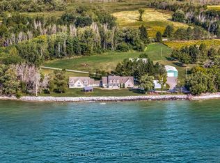 4698 County Road 8 Rd, Prince Edward County, ON K0K2T0