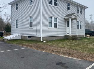 416 Wareham St #3, Marion, MA 02738