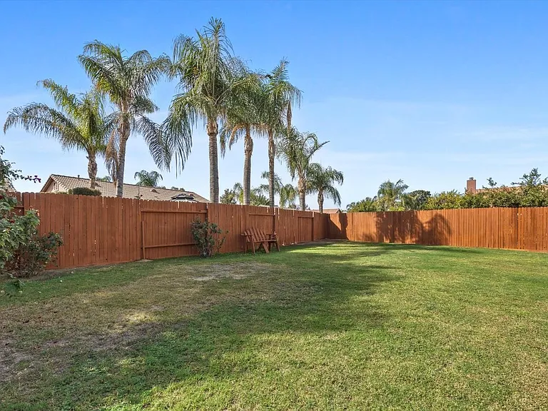 3921 White Sands Dr — Photo 36