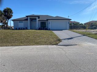 727 NW 19th Ave, Cape Coral, FL 33993