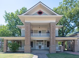 206 S Sims Ave, Bryan, TX 77803