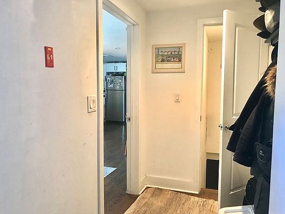 4th image of 163 Stuyvesant Ave