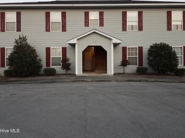 1000 Hammock Ln APT 4, Jacksonville, NC 28546