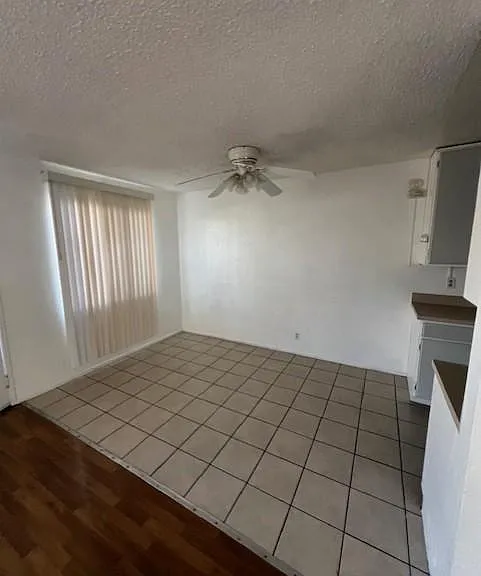 13812 Vanowen St #215 — Photo 5