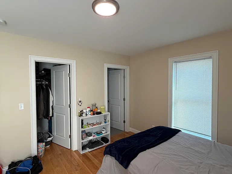 62-64 Waverly St #2 — Photo 14
