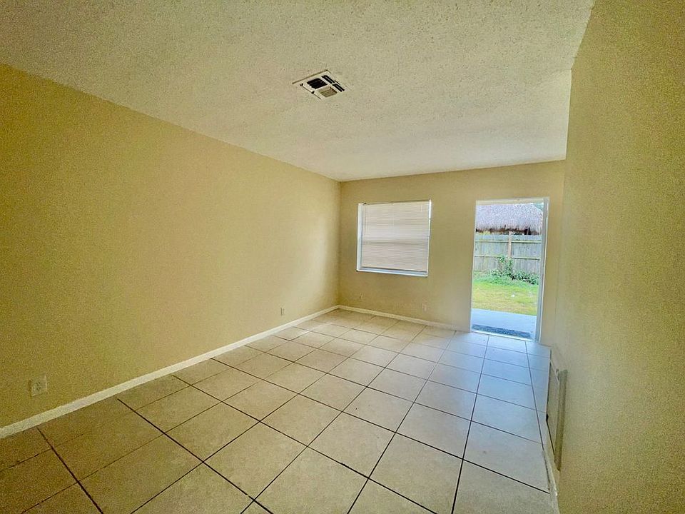 1st image of 1522 S N St APT 6