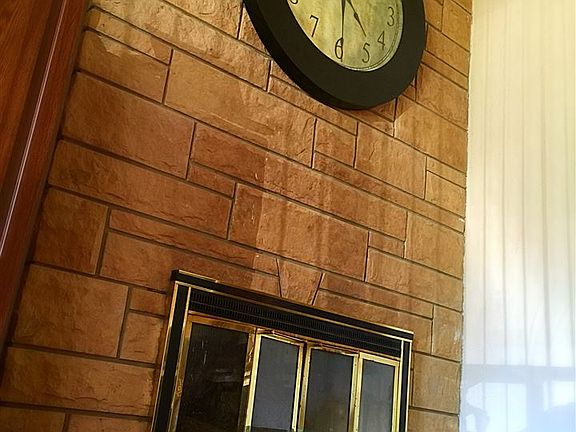 4th image of 1412 Woodland Dr