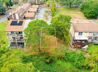 25 Hidden Cove Ln, Valparaiso, FL 32580