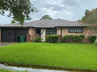 11019 Sagecrest Ln, Houston, TX 77089