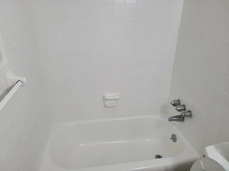 130 Bouganvillea Dr — Photo 13