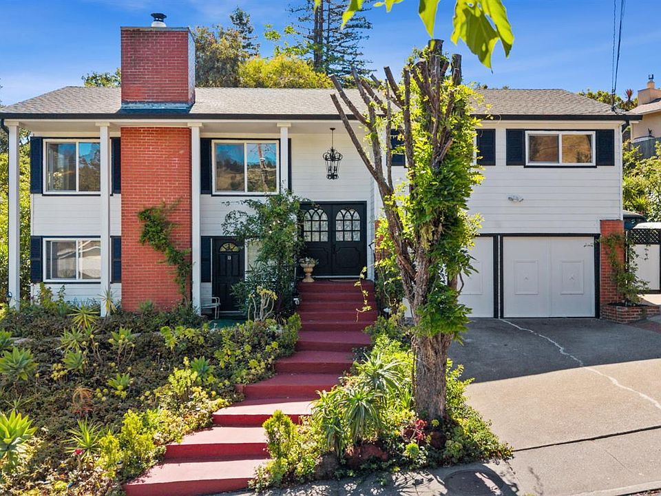 1st image of 823 Tamarack Drive