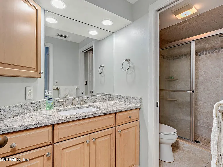 741 Spinnakers Reach Dr — Photo 11