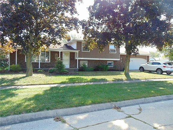 3rd image of 3701 Temple Ave