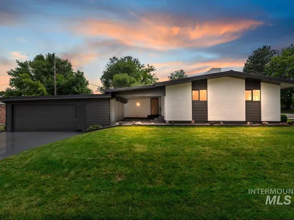 2001 Ray Ave, Caldwell, ID 83605