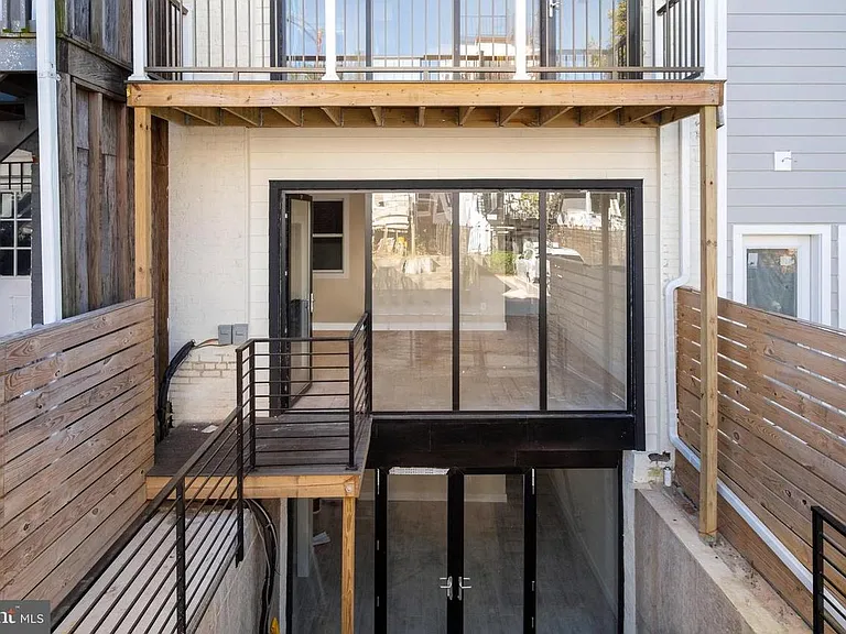 28 Todd Pl NE #2 — Photo 16