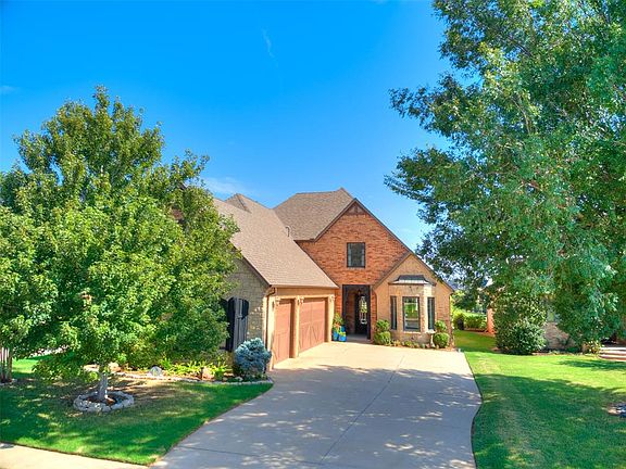 3rd image of 16764 Little Leaf Ln