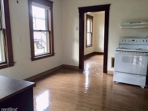 35E59FCE-B8F3-43A5-AD7C-5ACB598968E2