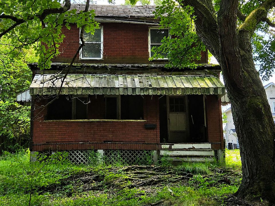1st image of 1621 Boundary St