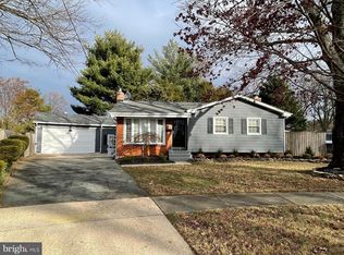 13020 Saint Charles Pl, Rockville, MD 20853