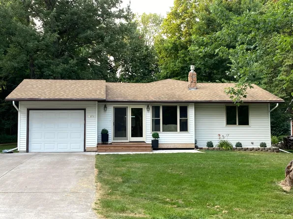 1520 White Cloud Dr S, Isle, MN 56342