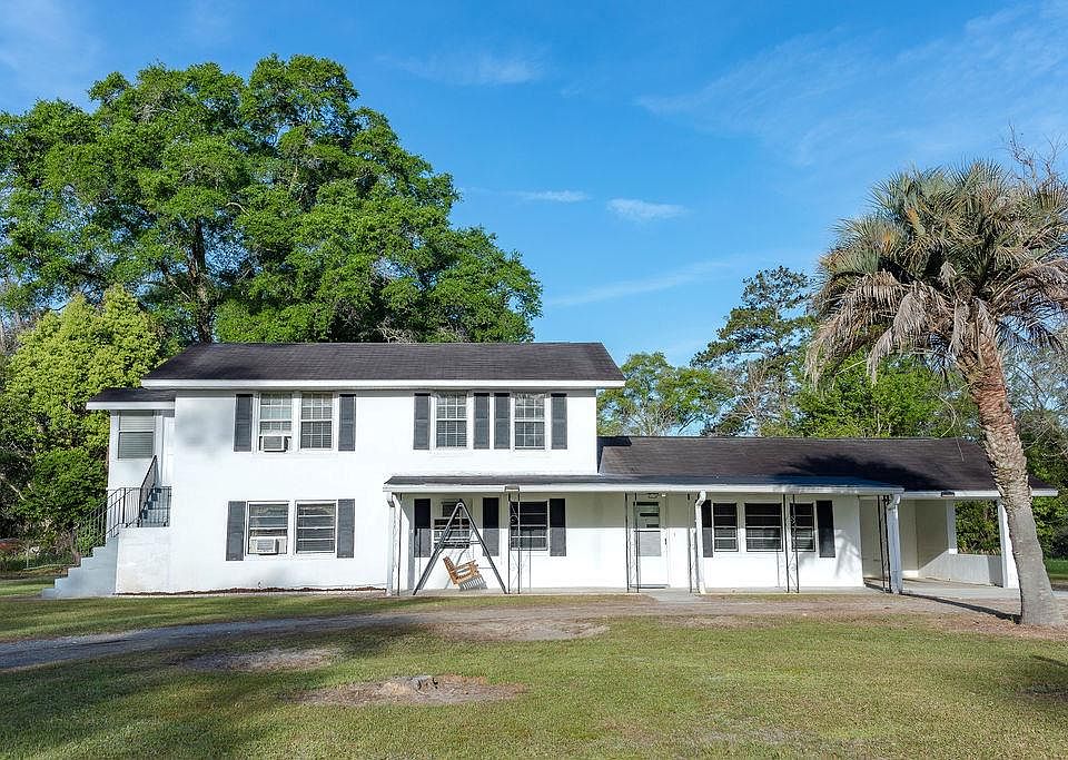 1st image of 2123 Sunnyside Dr